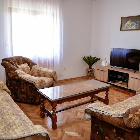 Apartment Nikola Kotor Eksteriør bilde
