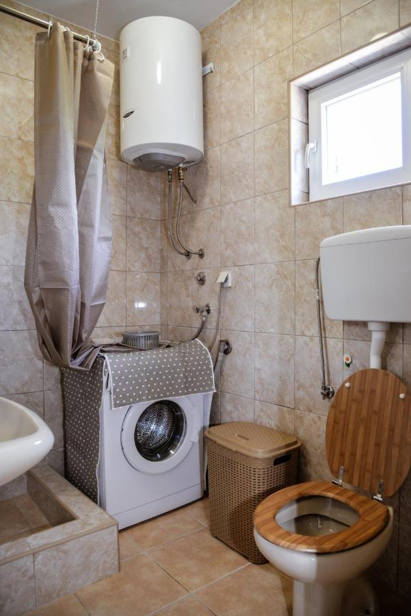 Apartment Nikola Kotor Eksteriør bilde