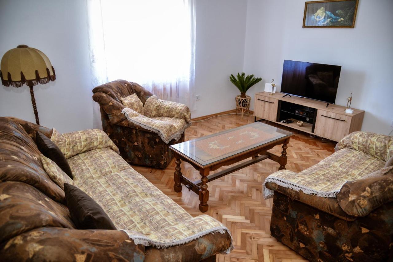 Apartment Nikola Kotor Eksteriør bilde