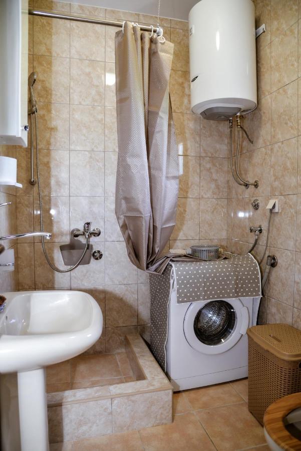 Apartment Nikola Kotor Eksteriør bilde