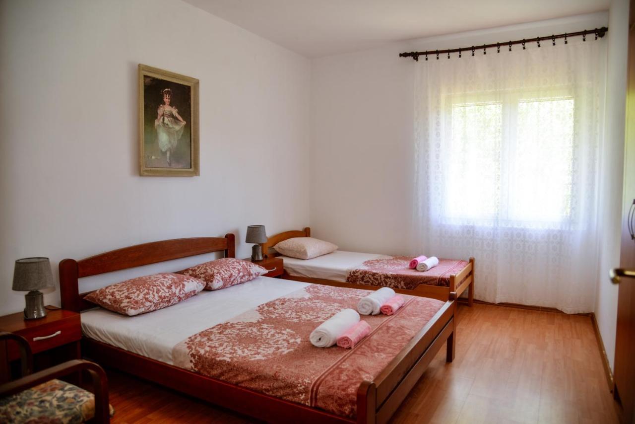 Apartment Nikola Kotor Eksteriør bilde